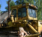 Ava List - Big Equipment - Erotic Beauty 4