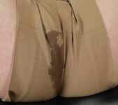 Redhead babe Olivia Miss catches her golden piss 6