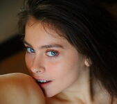 Foxy Alissa - Cozy Room - Eternal Desire 13