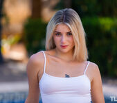 Angelique Lapiedra - Poolside Serenity 1 - The Life Erotic