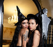 Dulce, Sky Moon: Sexy Party - Watch4Beauty 6