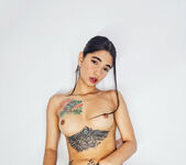 Tormenta's Selfies - Watch4Beauty 16