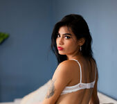 Sofia: Getting Ready - Watch4Beauty 6