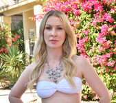 Sydney - Angel In The Outdoors - FTV Milfs 9