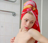 Olya N - Olya - Hot Shower - Stunning 18 14