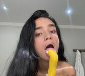 Dulce: Selfie 4U: Time For A Break - Watch4Beauty 6