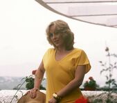 Isabel's intriguing insert - Private Classics