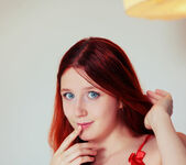 Alice - All Red - Eternal Desire 4