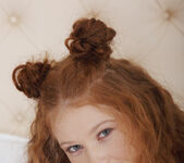 Presenting Foxy Sofilie - Erotic Beauty 4