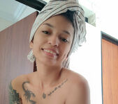 Alexa Belluci: Selfie 4U: My Big Breasts - Watch4Beauty 8