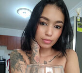 Alexa Belluci: Selfie 4U: My Big Breasts - Watch4Beauty 12