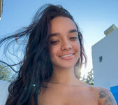 Dulce: Selfie Portraits - Watch4Beauty 12