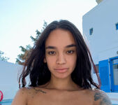 Dulce: Selfie Portraits - Watch4Beauty 13