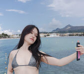 Wikki Kee: I Love The Sea Air - Watch4Beauty 4