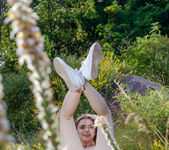 Zhy Zhy - In The Park - Erotic Beauty 13