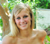 Alice - DDs In Public - FTV Girls 13