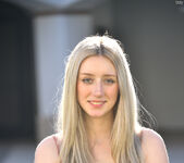 Izzy - Squirt In Public - FTV Girls 4