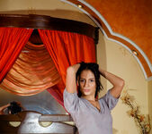 Bee - Take a Chance - Stunning 18 4