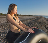 Layla Scarlett: Black Beach Surprise - Watch4Beauty 4