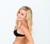 Mae Meyers - Peter North Is The Nasty Teacher - Adult Time 21