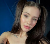 Matty Mila: Selfie 4U: Playing For You - Watch4Beauty 19