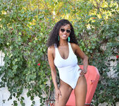 Jezabel - Backyard Fantasy - FTV Milfs 4