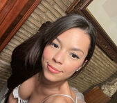 Sky Moon: Selfie 4U: My Present - Watch4Beauty 9