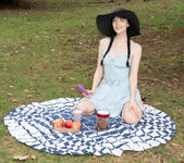 Amelia Riven - Naughty Picnic - Sex Art