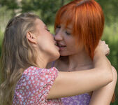 Casey A, Lilly Mays - Hot Out Here - Viv Thomas 6