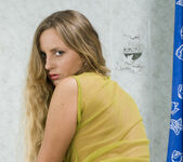 Mia B - Foxy Lady - Erotic Beauty 4