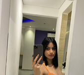 Sofia: Selfie 4U: Just For You - Watch4Beauty 4