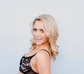 Mia Malkova - Deep Throat This #60 - Adult Time 5