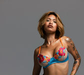 Veronica Mendo: Love Fashion - Watch4Beauty 4