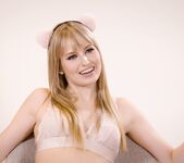 We Like Girls - Emily & Scarlett - Girlsway 6