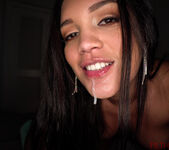 Alina Belle, Tony Rubino - 2 Hands & A Deep Throat 17