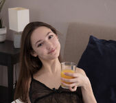 Ramona Barlowe - Juicy Start - MetArt 5