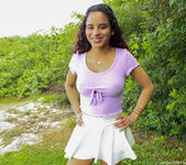 Isabella - Overexposed Outside - FTV Girls 13