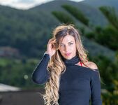 Swinger couple looking for a horny MILF real estate agent!