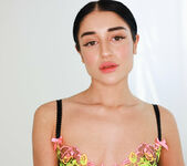 CASTING Ara Mix - Watch4Beauty 5