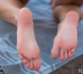 Bella - Rocks - The Life Erotic 6
