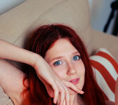 Alice - My sofa - Eternal Desire 9