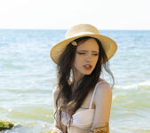 Dakota - Alone with the Sea - Stunning 18 5
