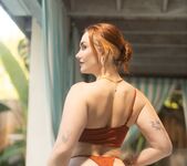Siri Dahl, Lexi Luna - Breadcrumbs - Wicked 4