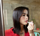 Valentina Smith: Look Closely - Watch4Beauty 4