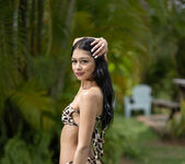 Angelly: Love For Glamping - Watch4Beauty 11
