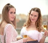 Amalia Davis, Una Fairy - Love The Taste - Viv Thomas
