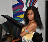 Jezabel - Retro Rock Chic - FTV Milfs 4
