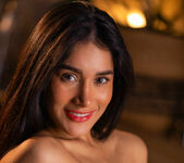 Carolina Guerrero - Denim & Desire - MetArt 17