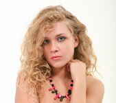 Ivana - Neonas II - Rylsky Art 5