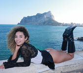 Valery Ponce: Come For A Walk - Watch4Beauty 15